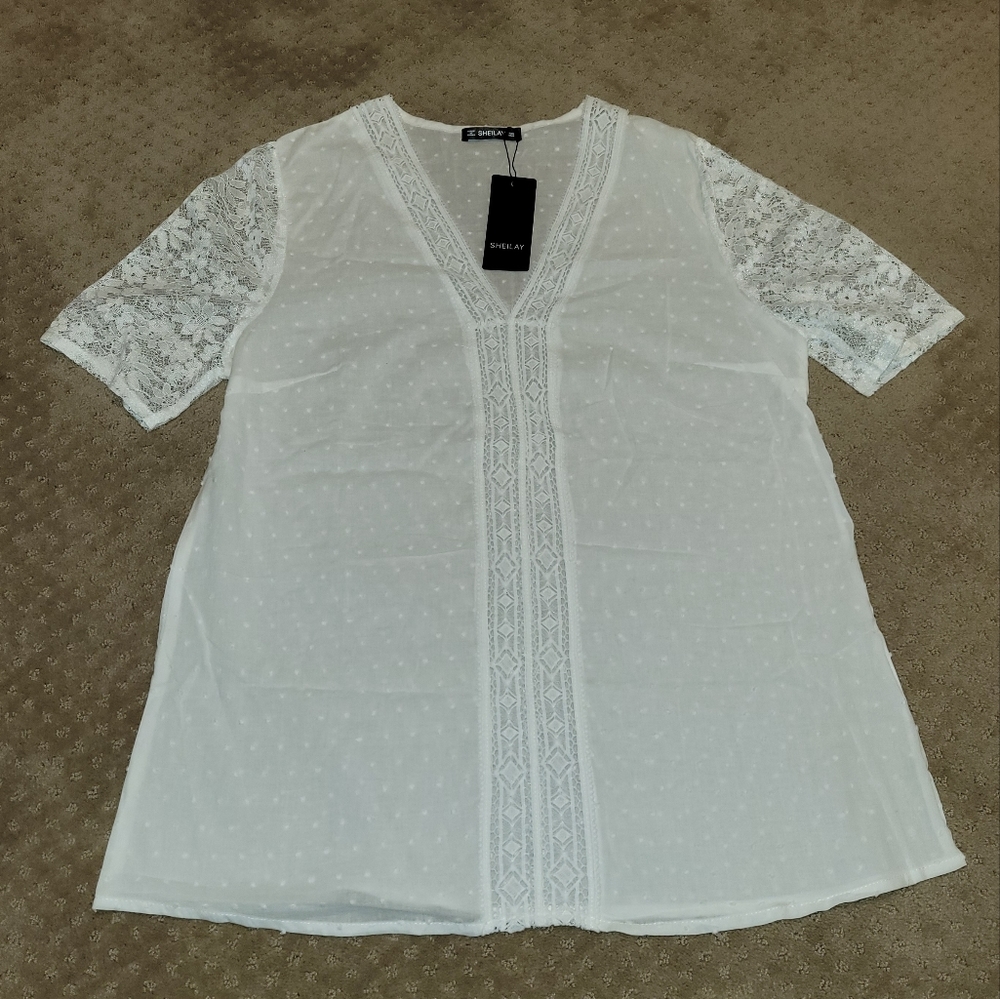 NWT Dainty white lace shirt